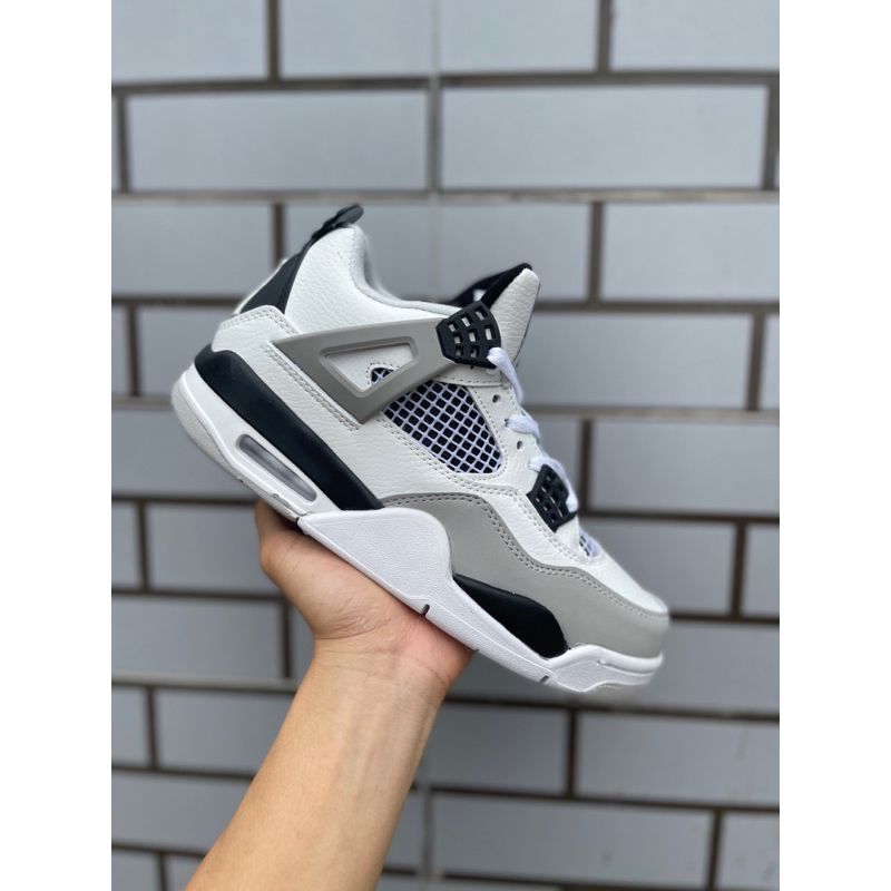 Giày thể thao Jordan4 xám trắng đen