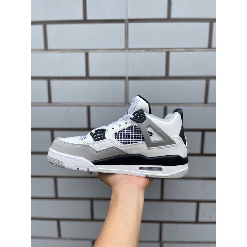 Giày thể thao Jordan4 xám trắng đen