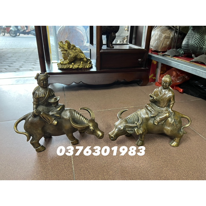 trẻ Cưỡi Trâu Bằng Đồng Màu Nâu Giả Cổ