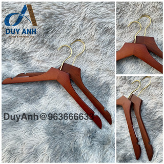 Móc Áo Gỗ Nữ Nâu Bằng