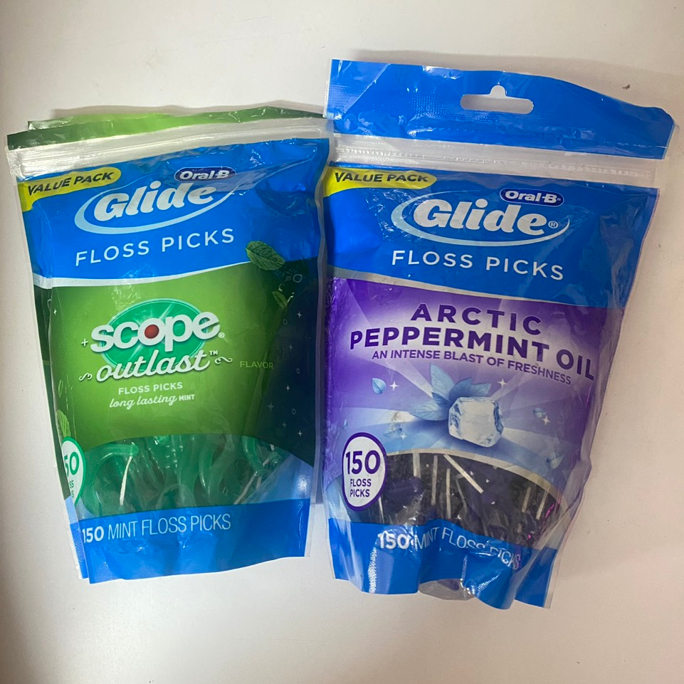 Cung Tăm Chỉ Nha Khoa Oral B Glide SCOPE OUTLAST, ARTIC PEPERMINT OIL 150 Tăm Mỹ - Ngừa Viêm Nướu