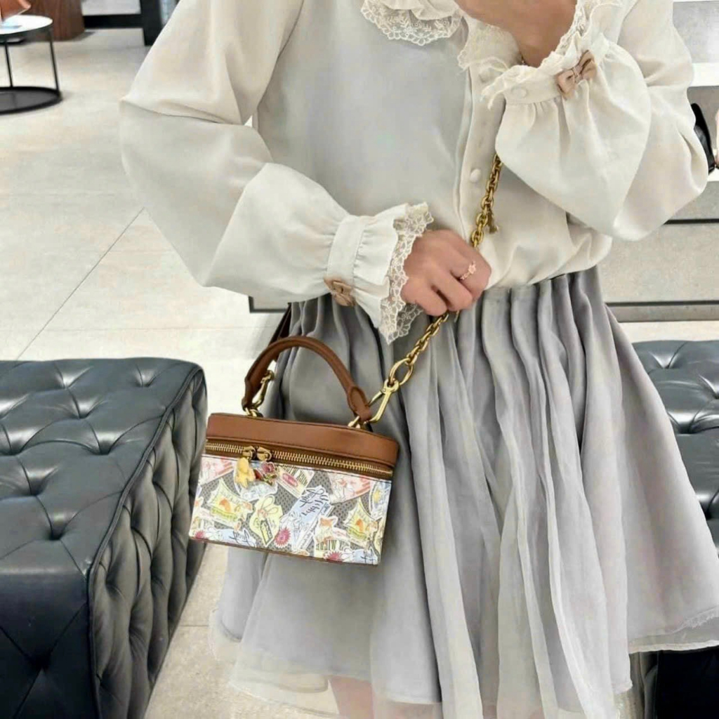 Túi xách nữ túi dis.ney cê ka cốp size 18 gương thỏ kèm dây đeo chéo  bản quà tặng fullbox - Lucky9store