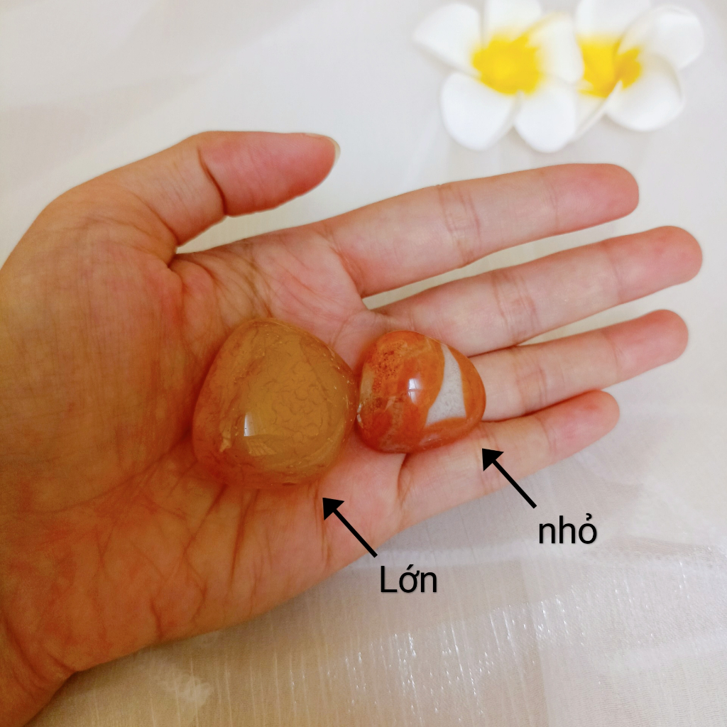 Viên đá Carnelian, đá thanh tẩy tarot