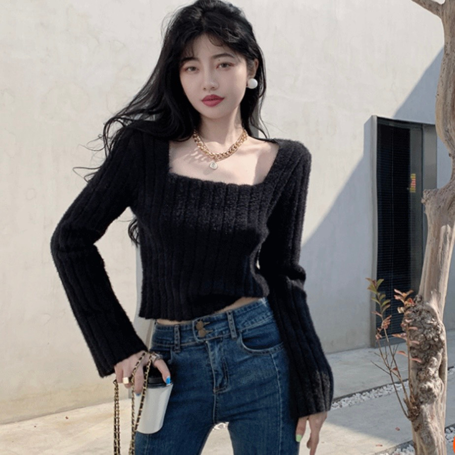 Áo Len Nữ Vải Mịn Cổ Vuông Tay Dài Loe Dáng Ngắn Croptop 2023