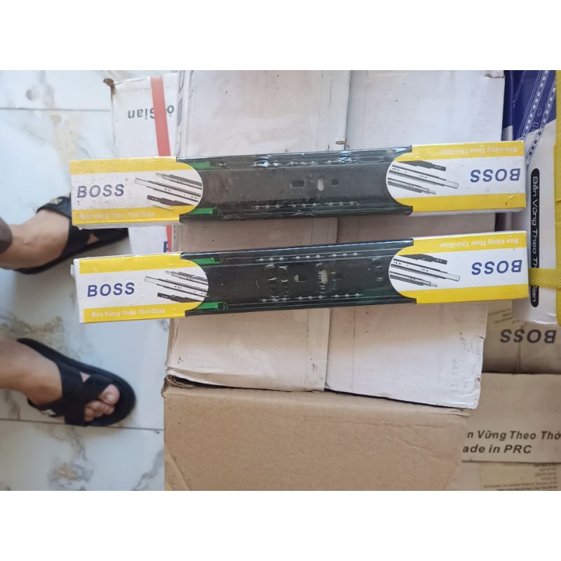 Ray giảm chấn, ray giảm chấn Boss