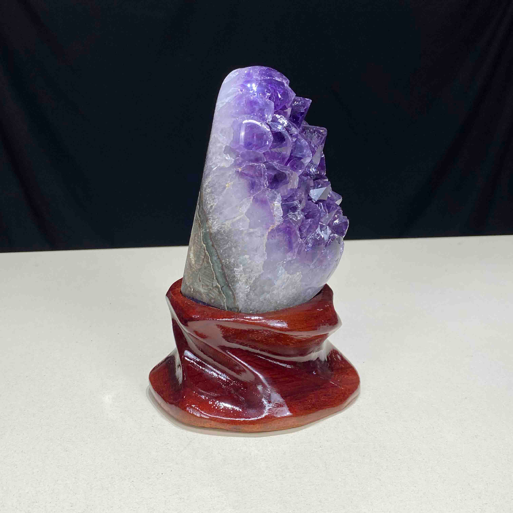 Viên Đá Thạch Anh Tím Braxin Trang Trí Nhà Cửa M2