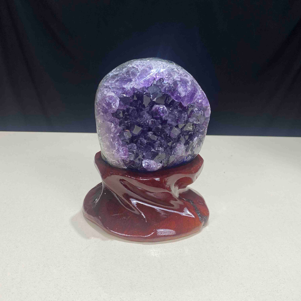 Viên Đá Thạch Anh Tím Braxin Trang Trí Nhà Cửa 13.5cm