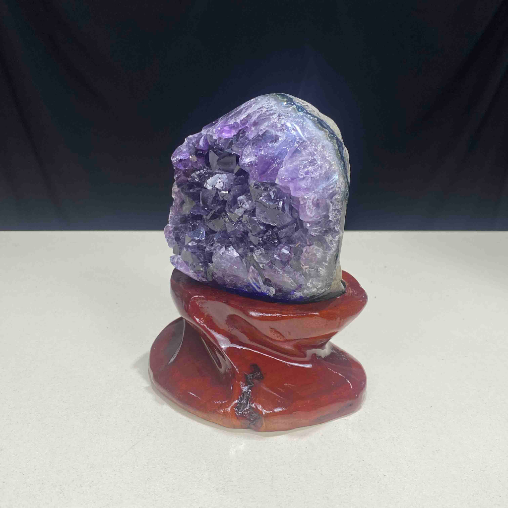 Viên Đá Thạch Anh Tím Braxin Trang Trí Nhà Cửa 13.5cm