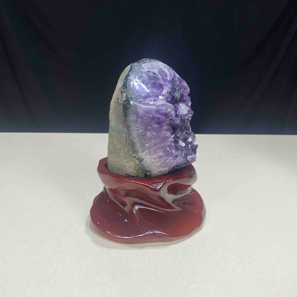 Viên Đá Thạch Anh Tím Braxin Trang Trí Nhà Cửa 13.5cm