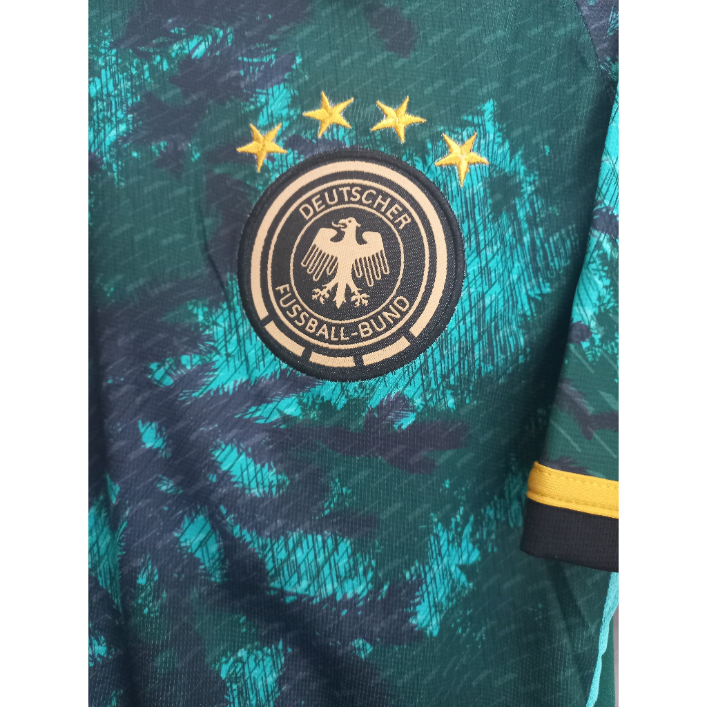 Bộ Quần Áo Bóng Đá CLB Đức Xanh Rêu 8kg - 88kg - Đồ Đá Banh 2024 - Logo Thêu - Vải Mè Mát, Bền - TR Sport