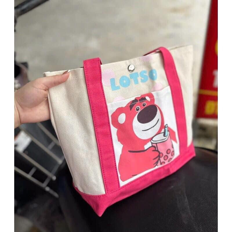 MVP3240 Túi xách vải canvas in hình gấu dâu trà sữa dễ thương cho nữ đi học đi chơi Vani Home