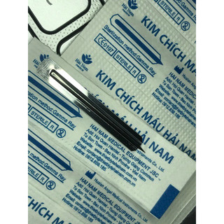 Hộp kim lể mụn ( hộp 200 chiếc)
