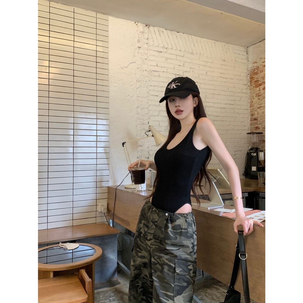 Bodysuit Khoét Lưng Sexy IWI SHOP Có Sẵn Đệm Mút Ngực Tôn Dáng Cho Nữ Phong Cách Trẻ Trung Năng Động - BS013.IW