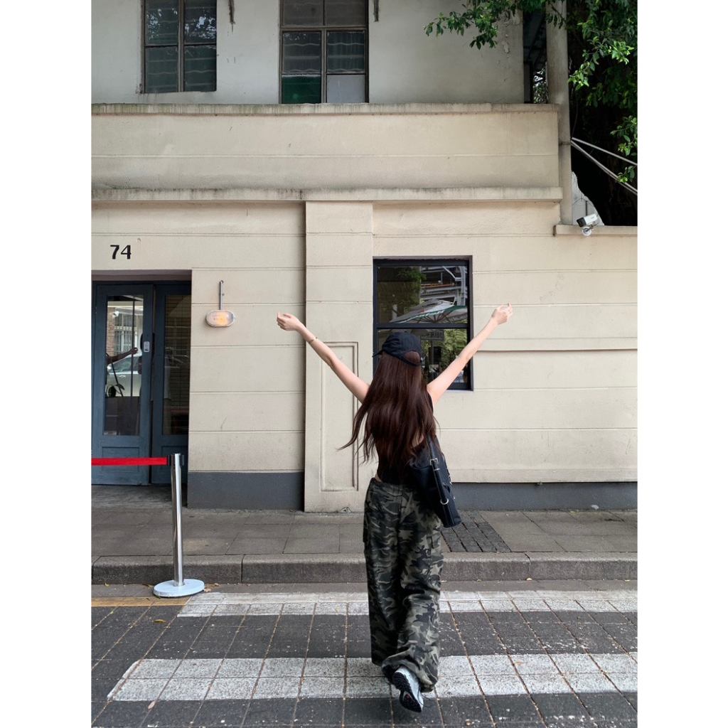 Bodysuit Khoét Lưng Sexy IWI SHOP Có Sẵn Đệm Mút Ngực Tôn Dáng Cho Nữ Phong Cách Trẻ Trung Năng Động - BS013.IW