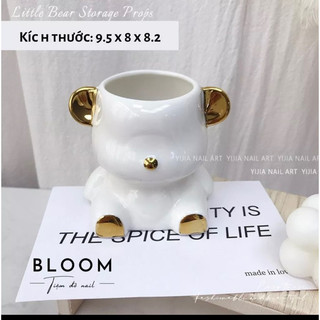 Cốc cắm cọ hình gấu bearbrick