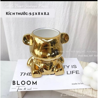 Cốc cắm cọ hình gấu bearbrick