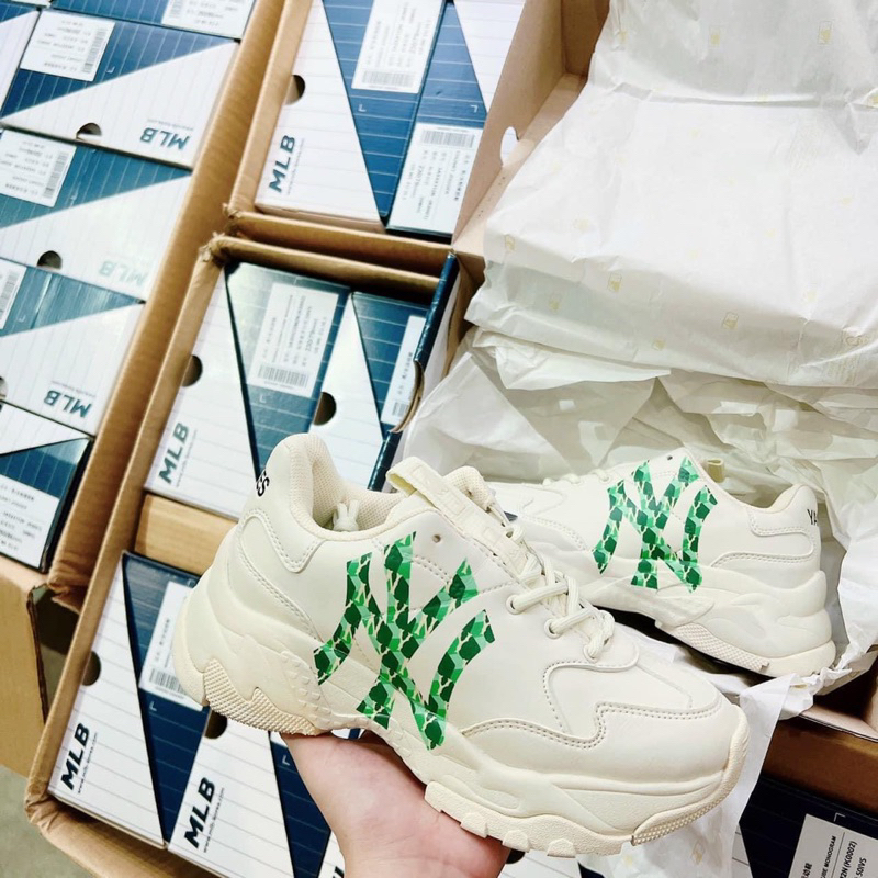 Giày MLB Cube Monogram Xanh Lá