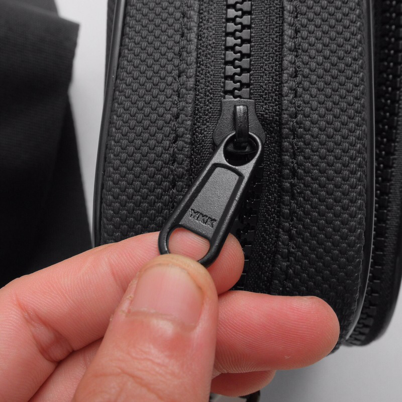 Túi Đeo Chéo Nam Nữ Life Work Logo Silicon Chất Liệu Da Si Chống Thấm Cao Cấp 2 Ngăn Tiện Lợi Kèm Túi Mini Bánh Mì Store