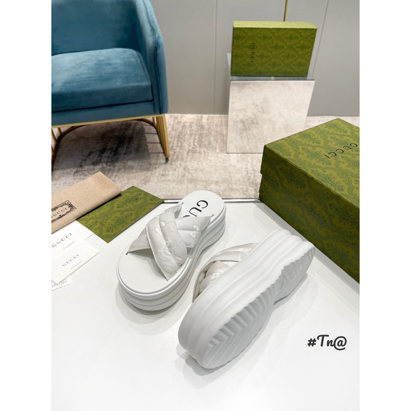 Dép Gucci Quai Chéo Đế Bánh Mì Trắng Đen Hồng Phiên Bản 2023 Full Size 35-39  -  By Anh Dinh Phuong