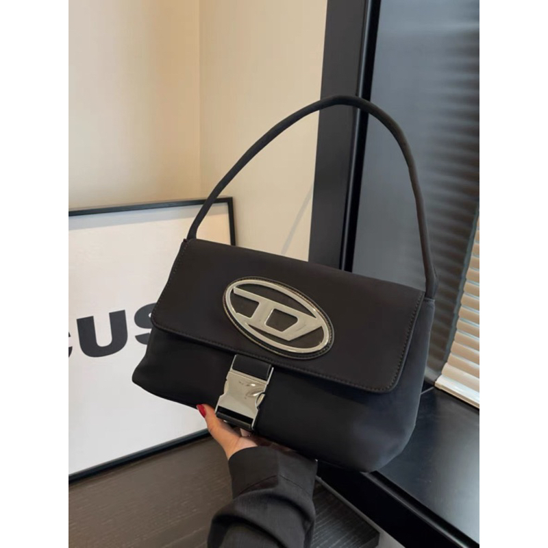 TÚI ĐEO CHÉO DIE….SEL