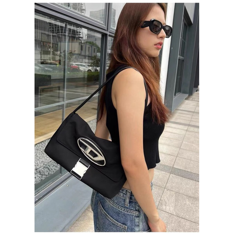 TÚI ĐEO CHÉO DIE….SEL