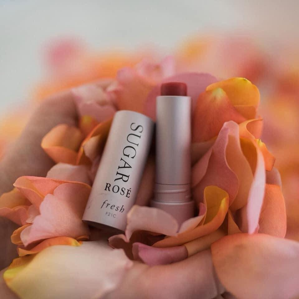 Son dưỡng Fresh Sugar Lip Treatment màu Rose 2.2g/thỏi