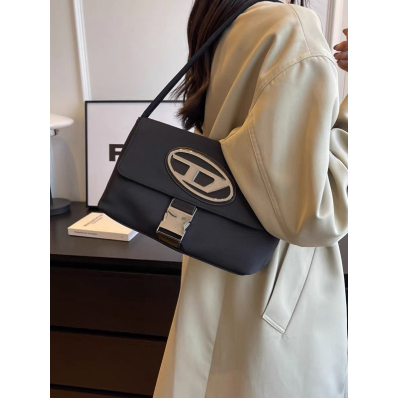 TÚI ĐEO CHÉO DIE….SEL