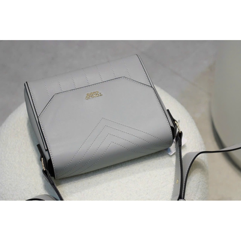 TÚI NẮP GẬP TOMUO CAMRME CROSSBODY
