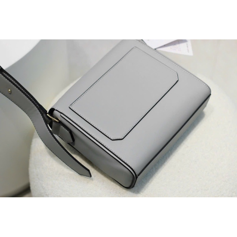 TÚI NẮP GẬP TOMUO CAMRME CROSSBODY