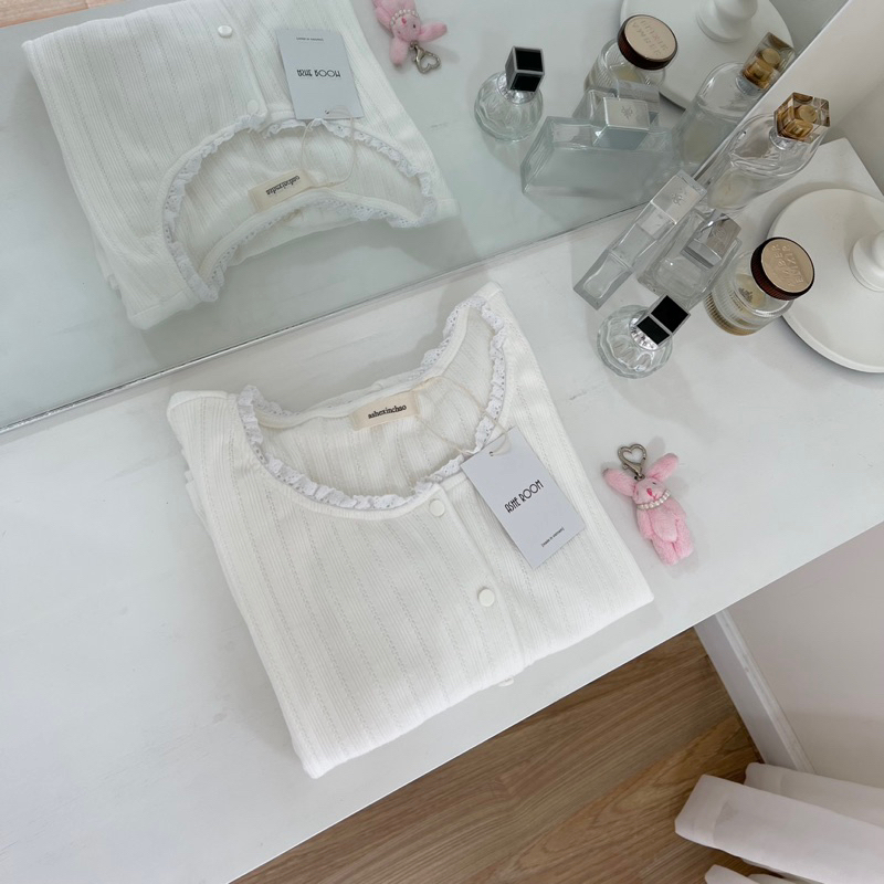 𝐚𝐬𝐡𝐞𝐱𝐢𝐧𝐜𝐡𝐚𝐨:  áo cardigan, áo thun tay dài mùa hè