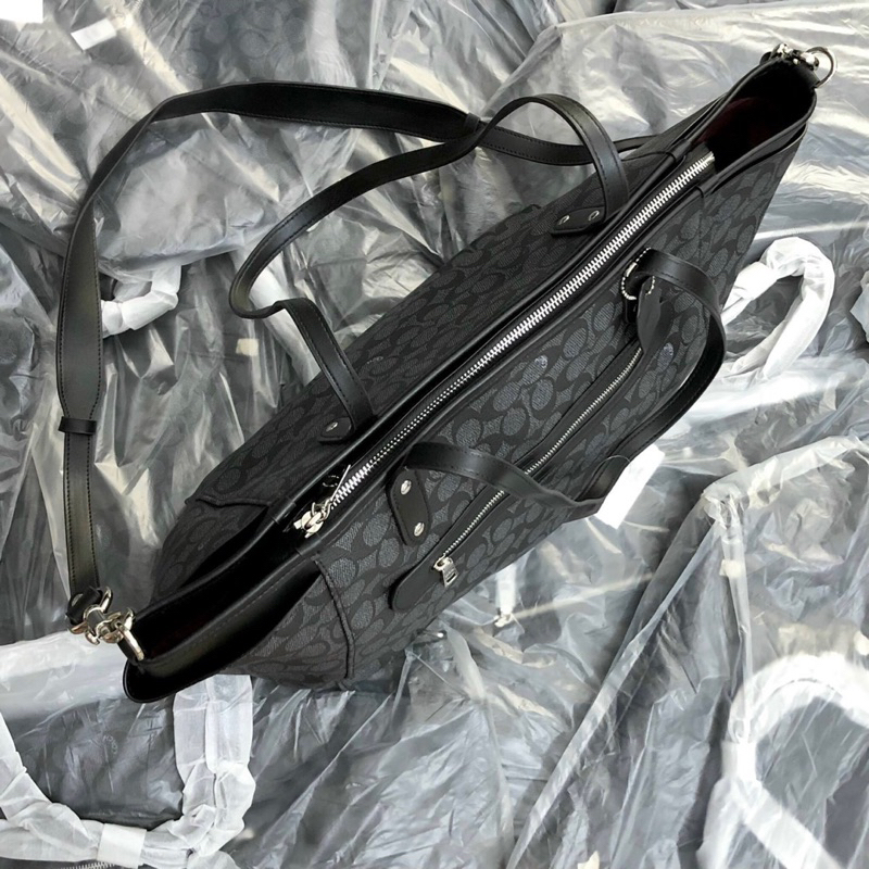 Túi Coach tote công sở