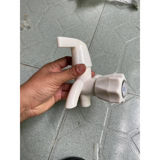Củ sen lạnh nhựa, củ sen tắm nhựa tiện dụng ren 21