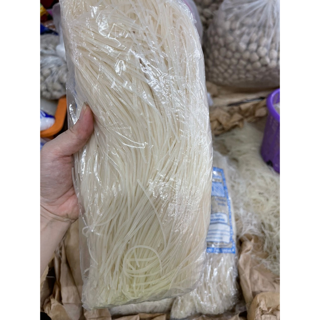 Sợi hũ tiếu tươi Thái Lan loại 1kg - Sợi pad Thái nhỏ