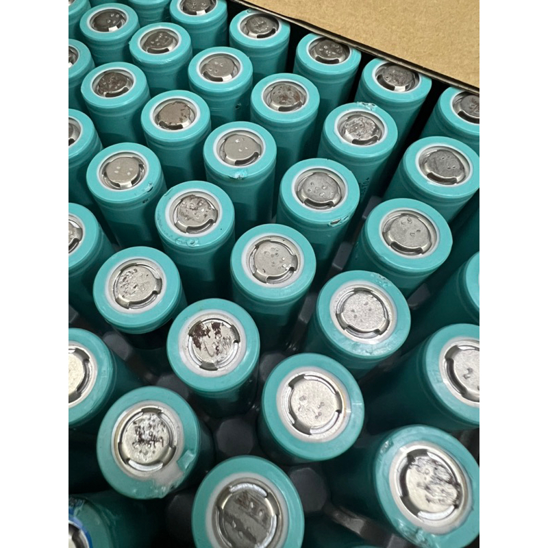 Pin 21700 nội trở 14mr dung lượng 4500mah xả 10a