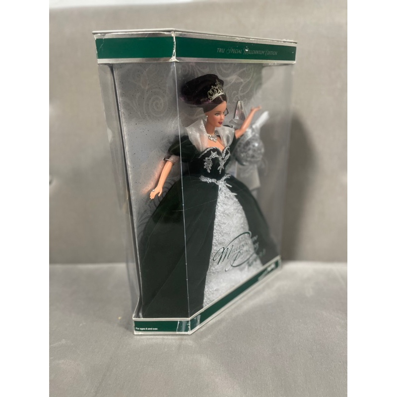 Búp bê Millennium Princess Teresa