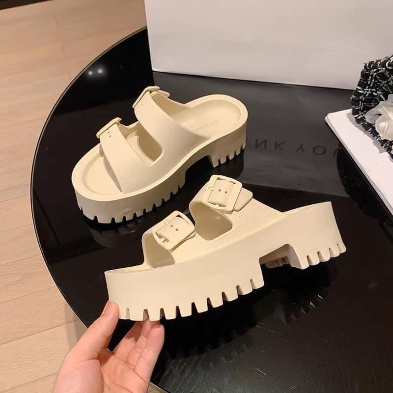 Dép 2 quai khuy cài zy020