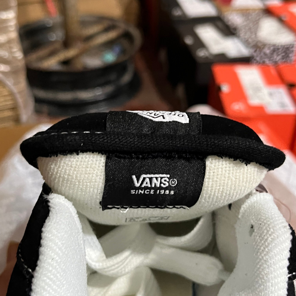 Giày thể thao Vans Knu-Skool " Peaches "