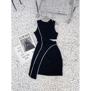 Đầm Body Đen Phối Viền