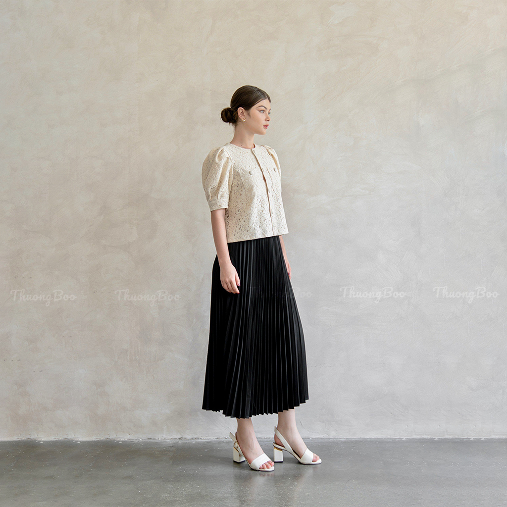 Áo Kiểu Nữ Sang Trọng Thuongboo Chất Ren Cứng Cáp Tông Màu Be Kem Tôn Da - New Camel Top