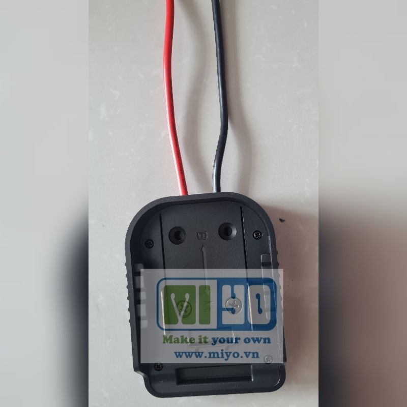 Đế nhựa đúc Bosch 18v, đế nhựa đúc Makita 18V, đế nhựa đúc Milwaukee 18v dây dẫn 12awg