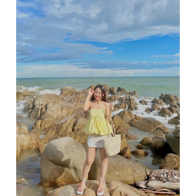 SET ÁO ỐNG VÀNG XOÈ PHỒNG + CHÂN VÁY CHỮ A TRẮNG