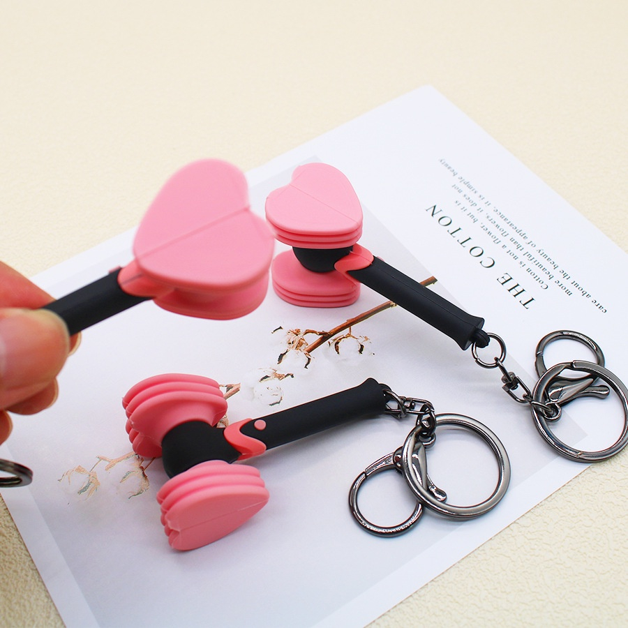 Móc khóa hình lightstick búa Blackpink hồng đen xinh xắn