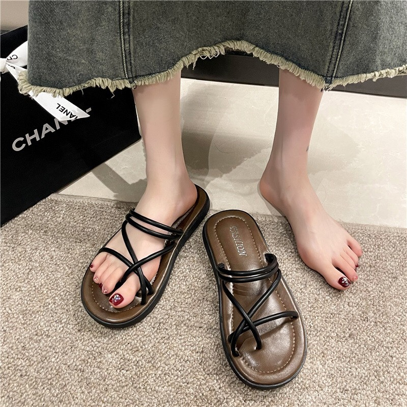 Dép Xỏ Ngón Đế Bánh Mì Dây Mảnh Cực Xinh Cao 2CM