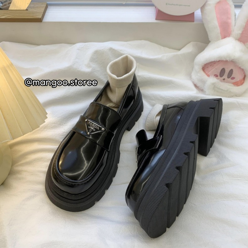Giày nữ Loafer da bóng đế cao phong cách Retro Anh Quốc 2023