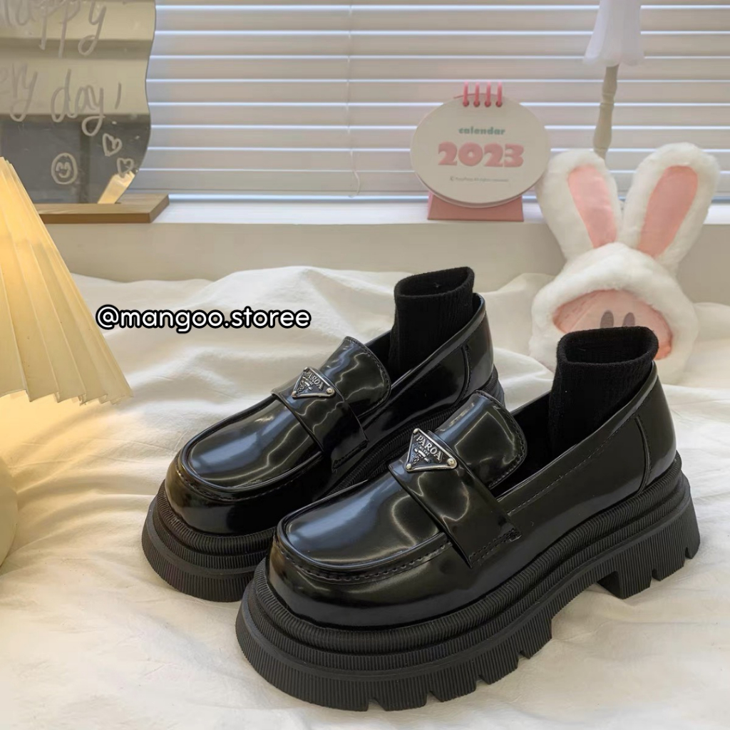 Giày nữ Loafer da bóng đế cao phong cách Retro Anh Quốc 2023