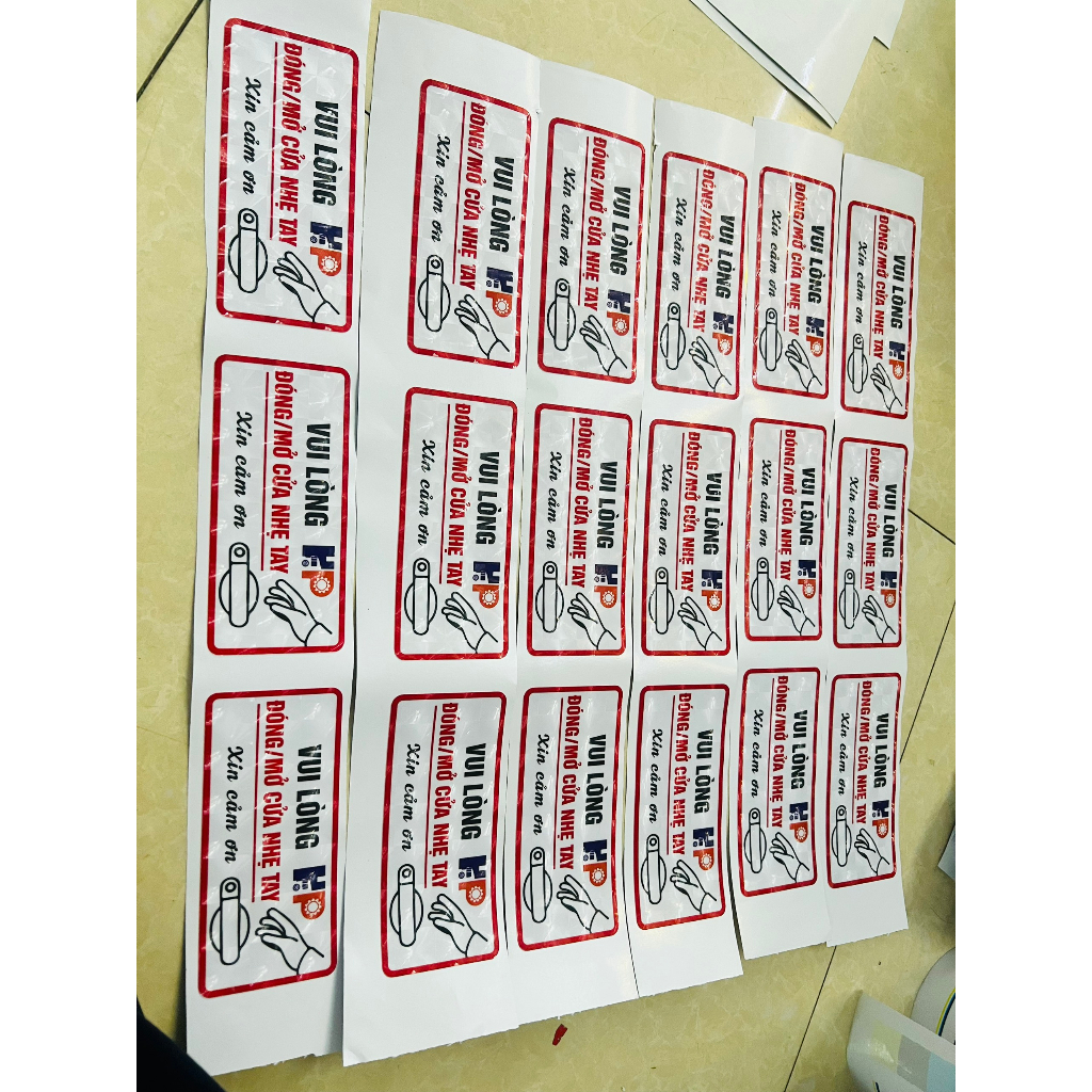 ĐỀ Can dán ô tô xe tải, Tem decal bảy màu, logo  cảnh báo xin nhẹ tay