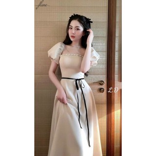 Đầm xoè midi tay phồng cổ vuông