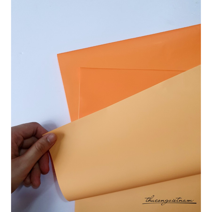 Giấy gói trơn 2 mặt khổ 58*58 cm
