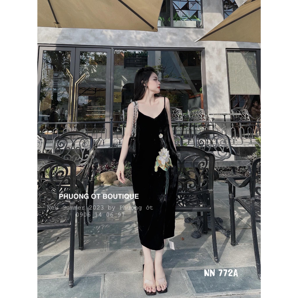 Váy 2 dây nhung thêu hoa sen sang chảnh hàng QC - Anna.Store