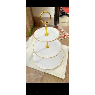 Bộ đĩa nhựa 3 tầng viền vàng đựng bánh kẹo hoa quả